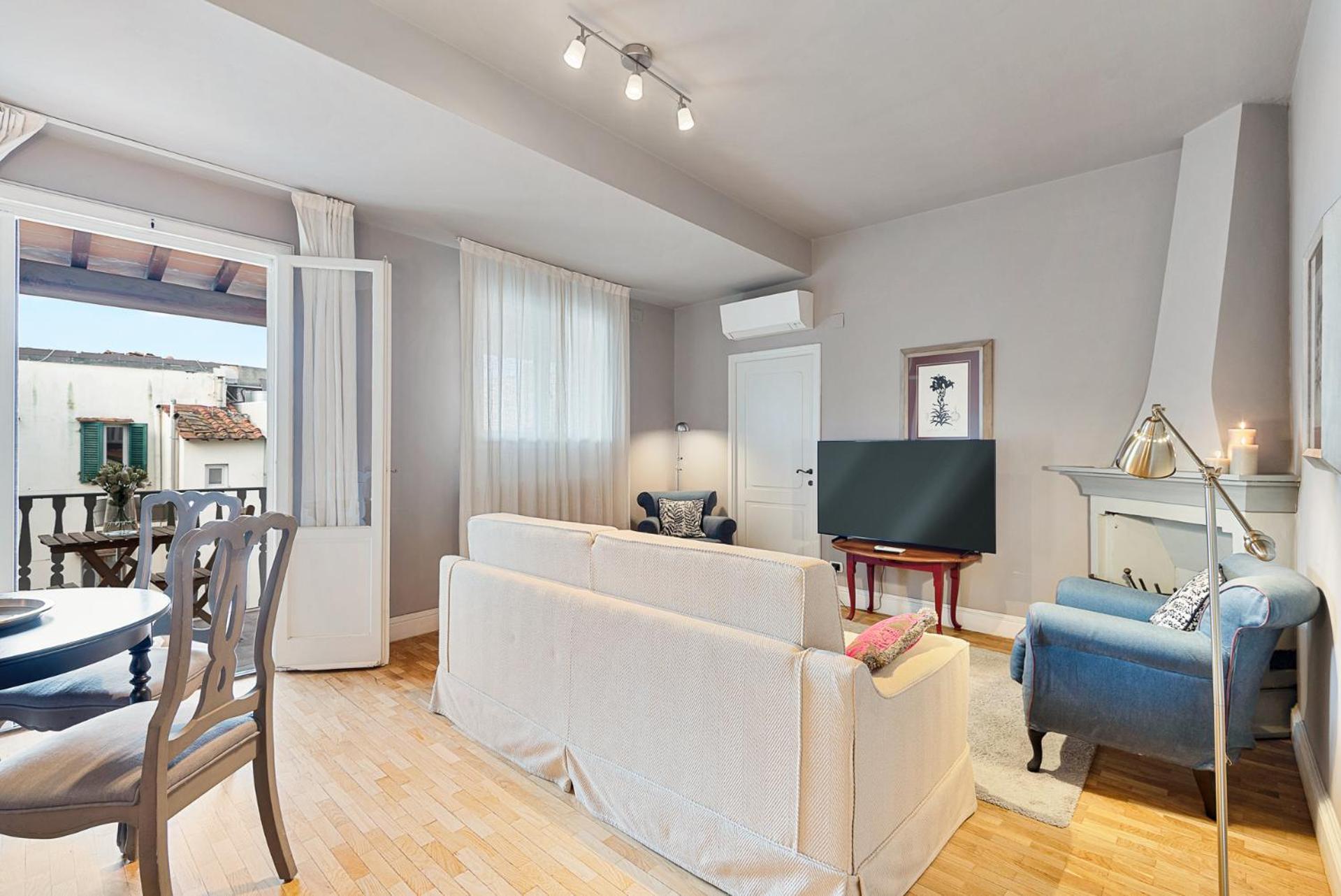 Tornabuoni Living - Luxury Apartments Collection ฟลอเรนซ์ ภายนอก รูปภาพ